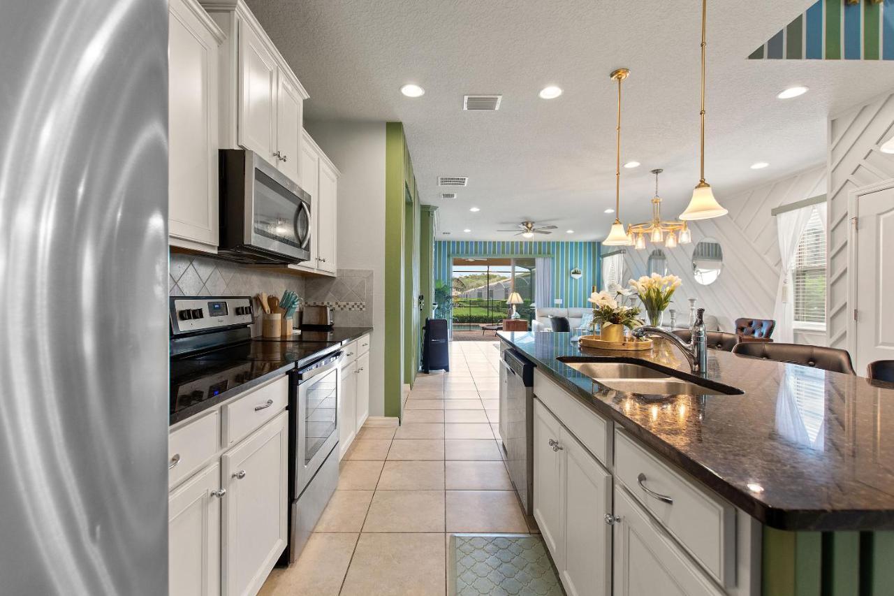 Stylish Cozy Family Getaway With Private Pool And Lake View Kissimmee Extérieur photo
